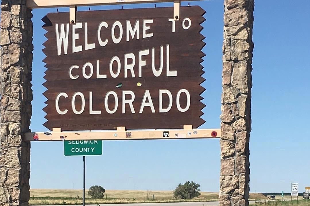 Welcome to Colorful Colorado sign